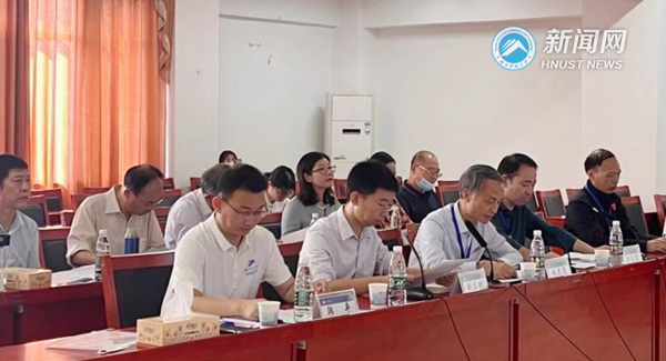 cae5e92e0f0d47b9811be66978908eb4.png 博士_副本.png