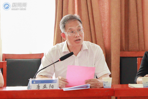 17747d9c1229439092c64c2a3af498af.jpg 邓梓晴 (10).jpg