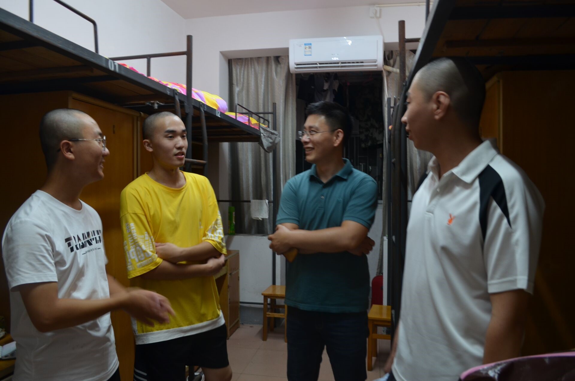 5f573478e952480794b13719a6125388.jpg 5f573478e952480794b13719a6125388.jpg